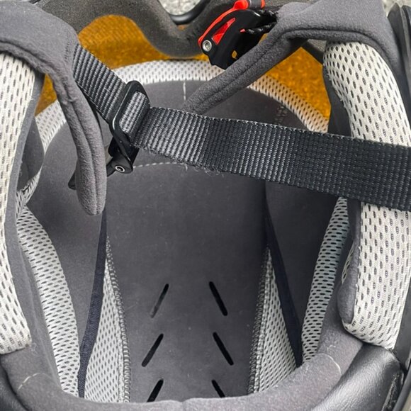 Osbe Bellagio Ski Snowboard Helmet - Sleek Italian Design & Superior Protection